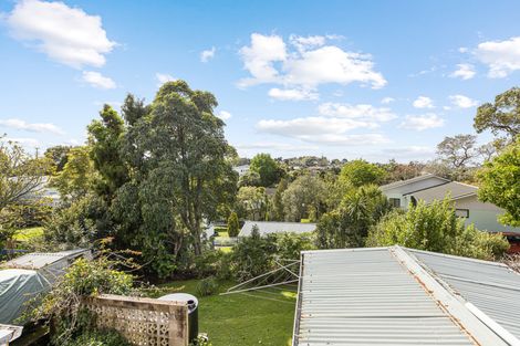 Photo of property in 7 Hilling Street, Titirangi, Auckland, 0604