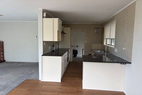 Photo of property in 62 Weatherly Road, Torbay, Auckland, 0630