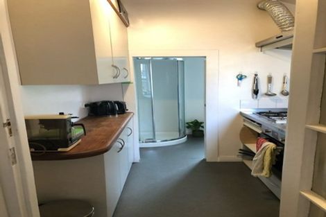 Photo of property in 10 Rimu Road, Kelburn, Wellington, 6012