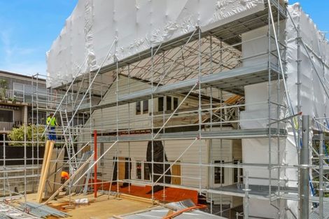 Photo of property in 89 St Marys Road, Saint Marys Bay, Auckland, 1011