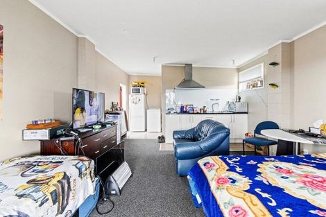 Photo of property in 73 Pohutukawa Place, Bell Block, New Plymouth, 4312