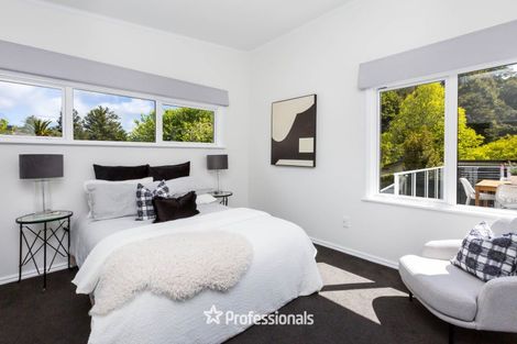 Photo of property in 6 Fendalton Crescent, Pinehaven, Upper Hutt, 5019