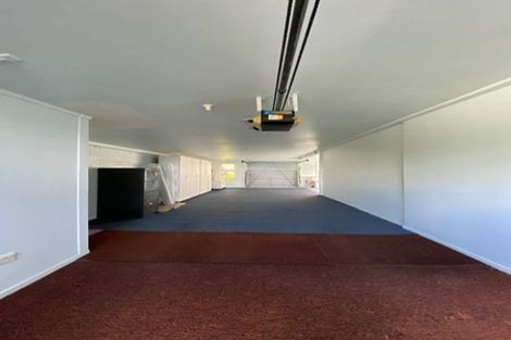 Photo of property in 68 Gulf View Road, Murrays Bay, Auckland, 0630