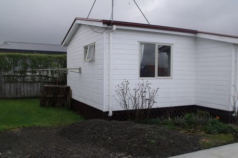 Photo of property in 16 Abbot Avenue, Waipawa, 4210