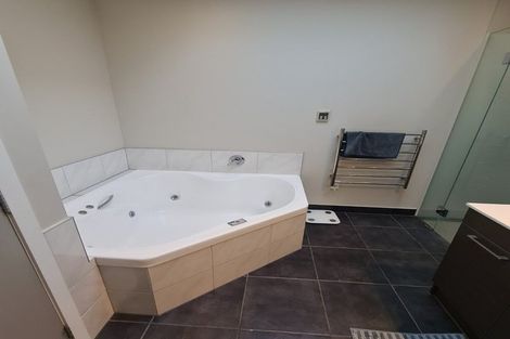 Photo of property in 39 Fairfield Avenue, Fairfield, Lower Hutt, 5011