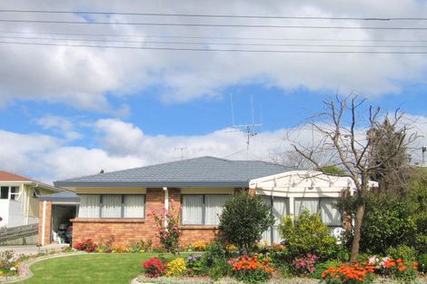 Photo of property in 8 Lynwood Place, Brookfield, Tauranga, 3110