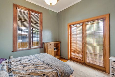 Photo of property in 27 Raymond Street, West End, Timaru, 7910