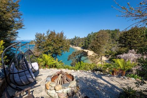 Photo of property in 44 Venture Cove Way, Kaiteriteri, Motueka, 7197