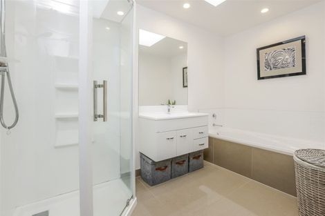 Photo of property in 125 Battalion Drive, Papakura, 2110