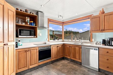 Photo of property in 123 Martin Road, Fairfield, Dunedin, 9018