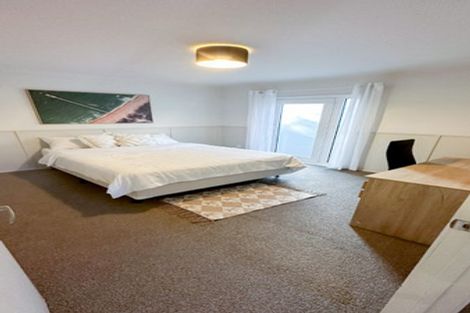 Photo of property in 4 Hiwihau Place, Glenfield, Auckland, 0629