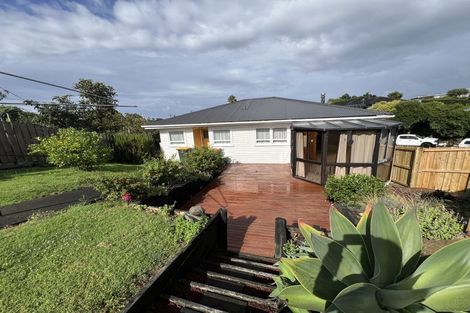 Photo of property in 1 Short Street, Manurewa East, Auckland, 2102