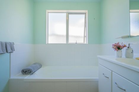 Photo of property in 26b Grierson Close, Hahei, Whitianga, 3591