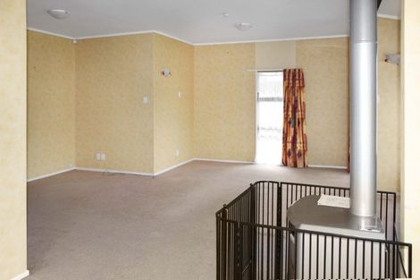 Photo of property in 9 Papawai Place, Milson, Palmerston North, 4414