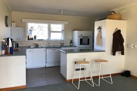 Photo of property in 80 Greenwood Road, Havelock North, 4130