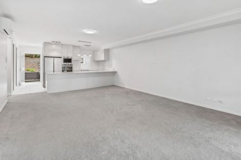 Photo of property in 29 Landmark Terrace, Orewa, 0931