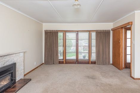 Photo of property in 26 Selwyn Crescent, College Estate, Whanganui, 4500
