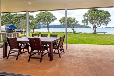 Photo of property in 1 Otautu Wharf Road, Colville, Coromandel, 3584