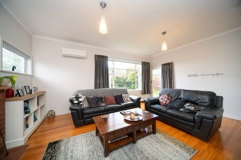 Photo of property in 547 Featherston Street, Roslyn, Palmerston North, 4414