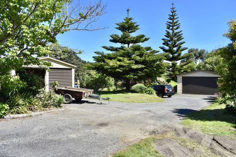 Photo of property in 229 Te Hapua Road, Te Horo, Otaki, 5581