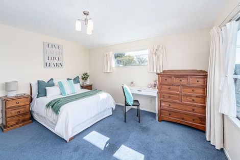 Photo of property in 2 Rubens Place, Burnside, Christchurch, 8053