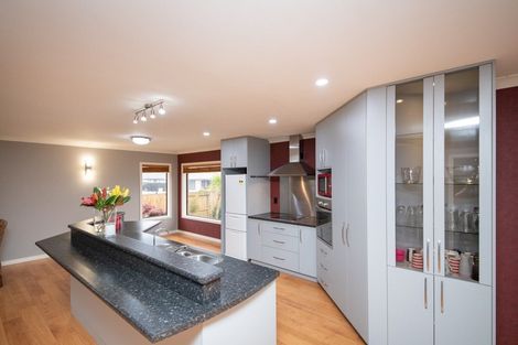 Photo of property in 46 Peter Hall Drive, Kelvin Grove, Palmerston North, 4414