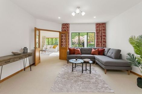 Photo of property in 31 Thornycroft Street, Fendalton, Christchurch, 8052