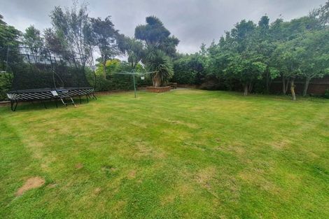 Photo of property in 26 Clipper Place, Redwood, Christchurch, 8051