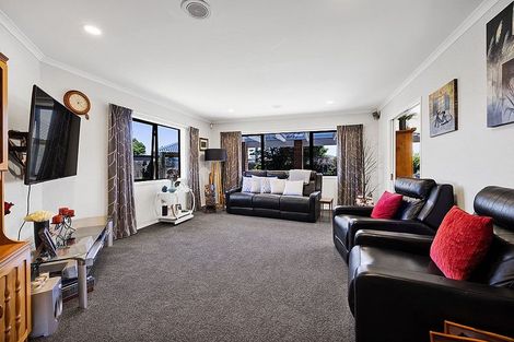 Photo of property in 36 Camberwell Road, Hawera, 4610