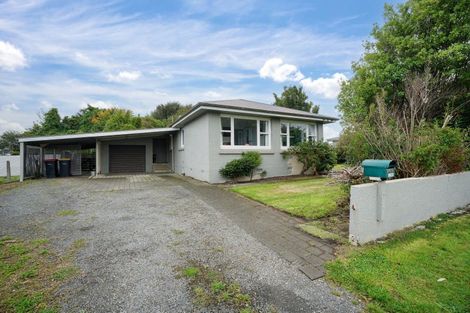 Photo of property in 106 Dunlop Street, Wallacetown, 9816