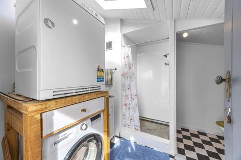 Photo of property in 1/221 Edgeware Road, Edgeware, Christchurch, 8013