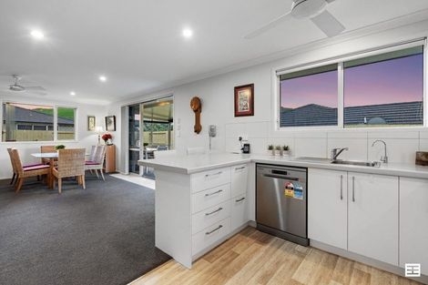 Photo of property in 170 Ballintoy Park Drive, Welcome Bay, Tauranga, 3175