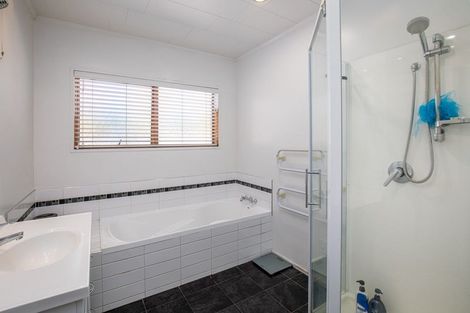 Photo of property in 18 Blackmore Crescent, Alexandra, 9320