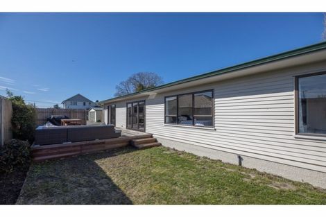 Photo of property in 166a Breezes Road, Aranui, Christchurch, 8061