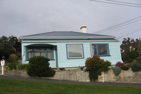 Photo of property in 2 Constitution Street, Port Chalmers, 9023