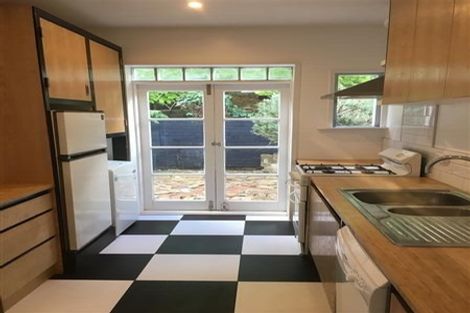 Photo of property in 4c Railway Street, Newmarket, Auckland, 1023