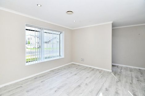 Photo of property in 47 Matata Drive, Takanini, 2112