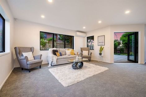 Photo of property in 151 Colwill Road, Massey, Auckland, 0614