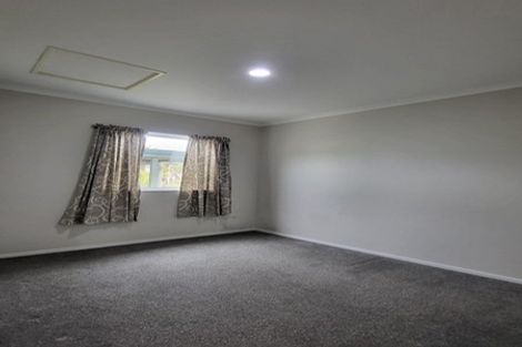 Photo of property in 8 Lomas Place, Manurewa, Auckland, 2102