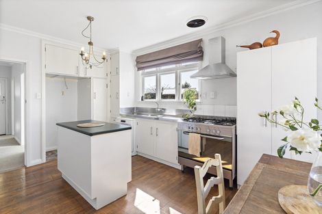 Photo of property in 28 Raglan Street, Lansdowne, Masterton, 5810