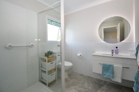 Photo of property in 7 Hartley Avenue, Carterton, 5713