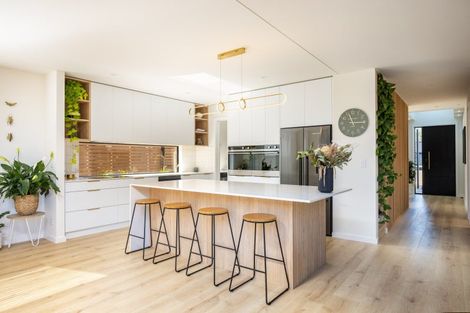 Photo of property in 6 Te Ara O Ngakeiha, Fitzroy, New Plymouth, 4312