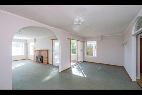 Photo of property in 45 Huia Street, Waikanae, 5036