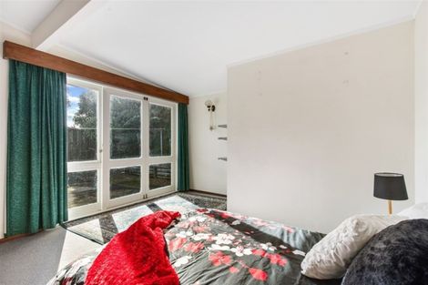 Photo of property in 29 Black Rock Road, Newlands, Wellington, 6037