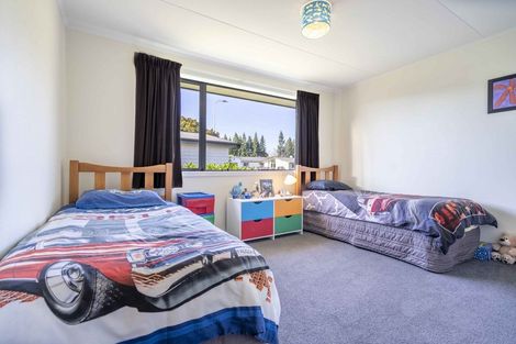 Photo of property in 16 Henry Street, Te Anau, 9600