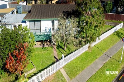Photo of property in 1/67 Luanda Drive, Ranui, Auckland, 0612