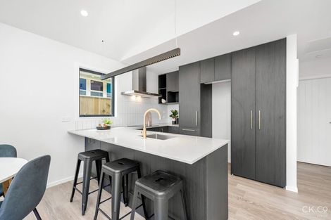 Photo of property in 37 Murray Street, Wallaceville, Upper Hutt, 5018