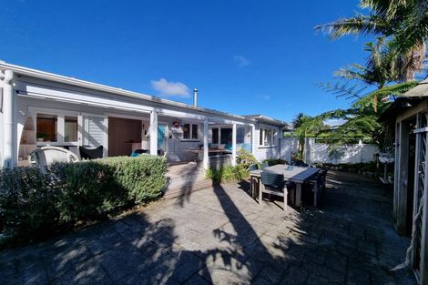 Photo of property in 66 Harbour View Road, Point Wells, Warkworth, 0986