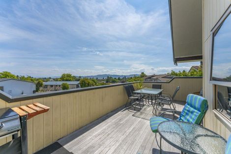 Photo of property in 10 Hammersmith Street, Richmond Heights, Taupo, 3330