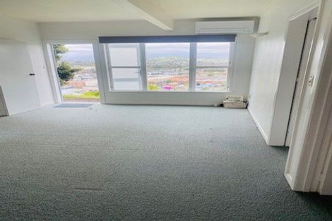 Photo of property in 14 Imperial Terrace, Melrose, Wellington, 6022